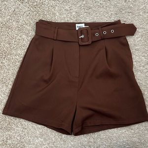 Princess polly brown shorts